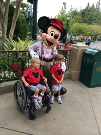 I went to the Spina Bifida convention at Disneyland.  I learned a lot and got to have some fun time with Mickey!!